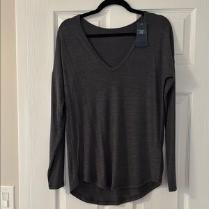 Abercrombie V-Neck Long Sleeve Top - Gray
